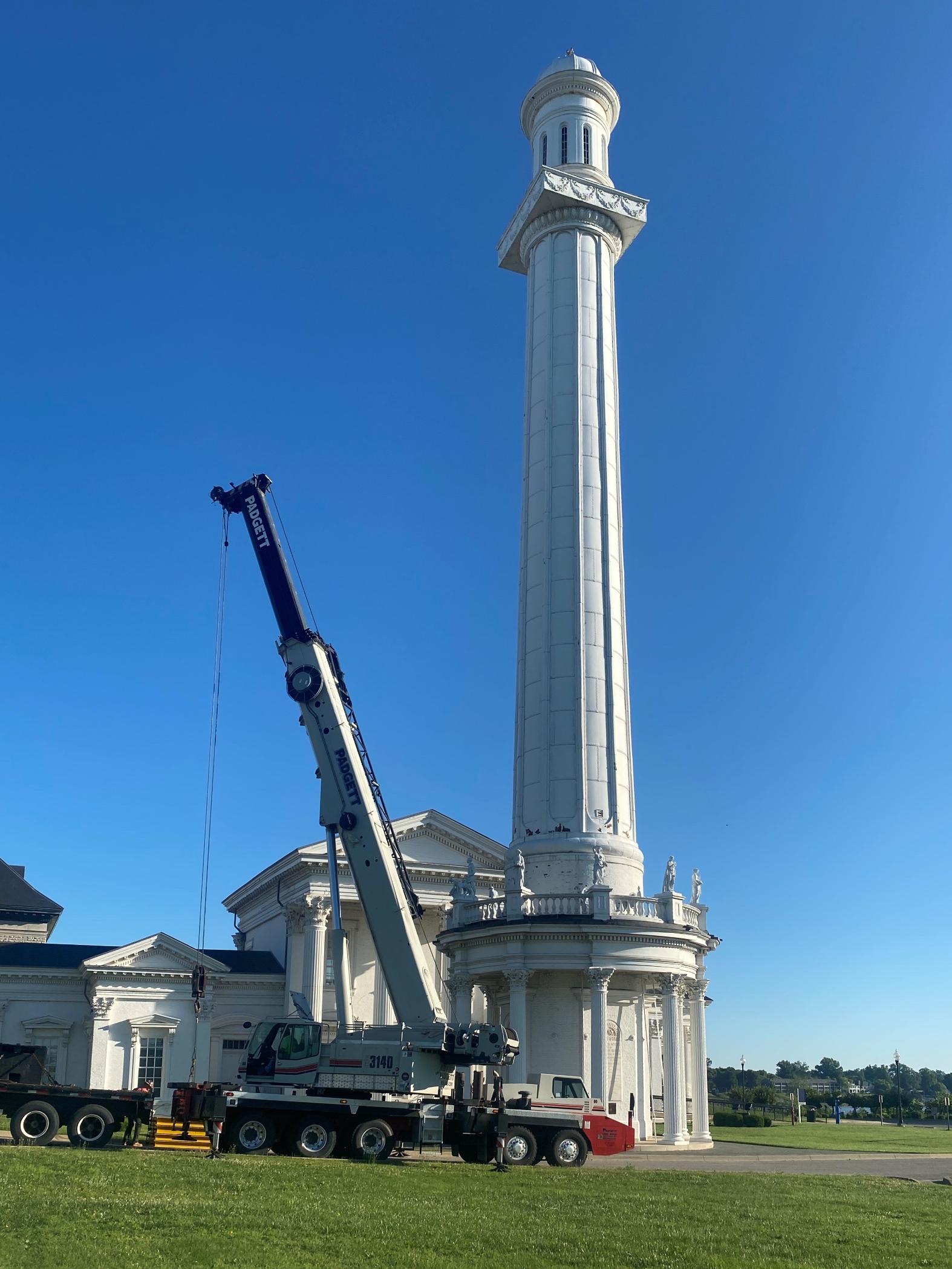 Louisville Water Tower Statues