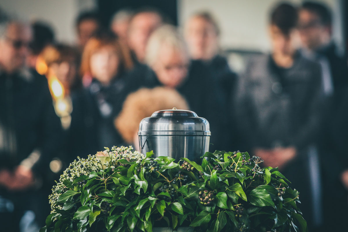 What is the Proper Etiquette at a Funeral and Wake? Evergreen