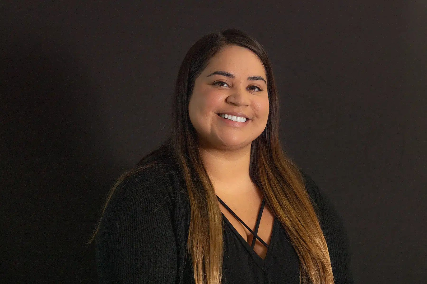 Family Dentist in Falls Church Hugo Manrique DMD