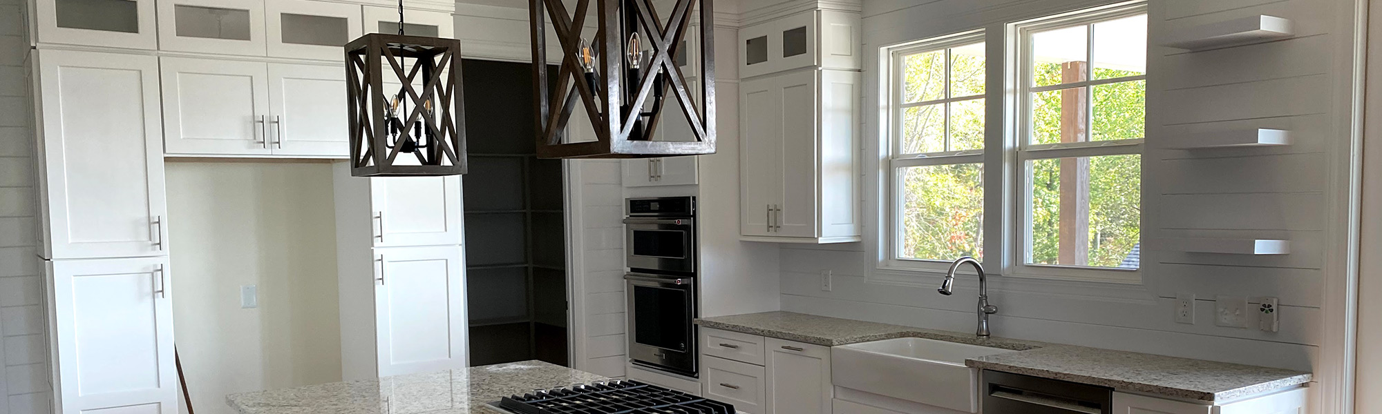 Traditional Everluxe Building Products