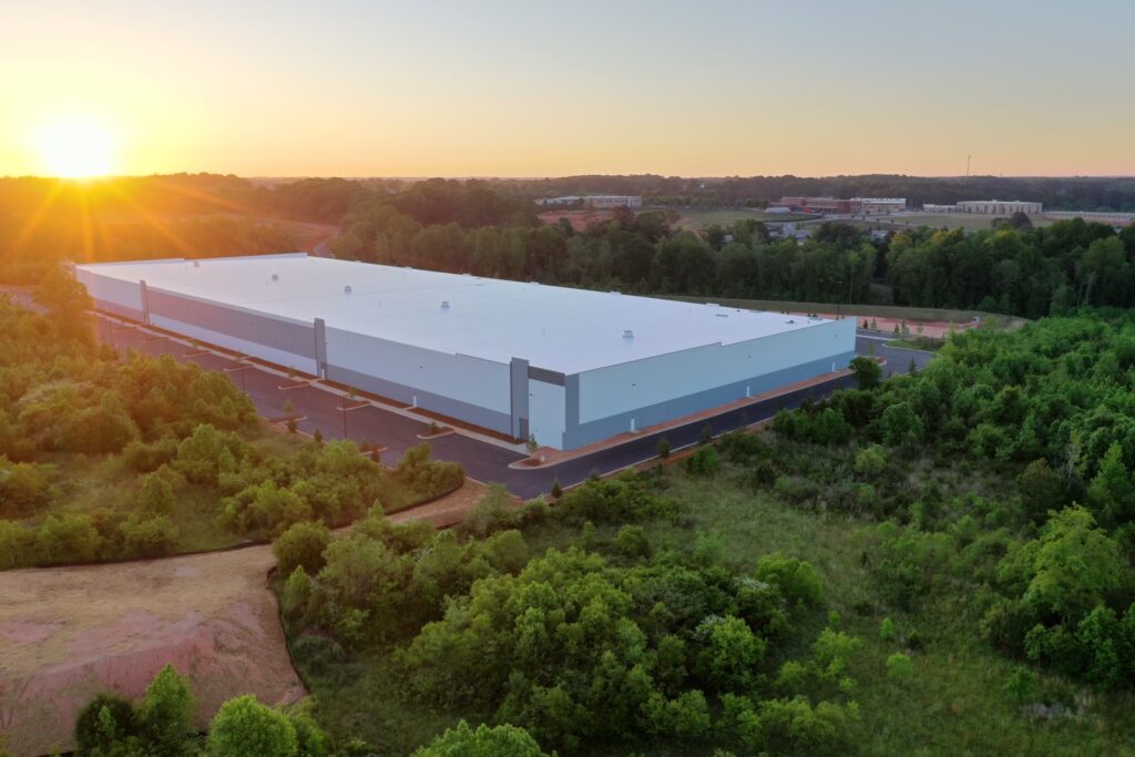 Distribution Everluxe Building Products