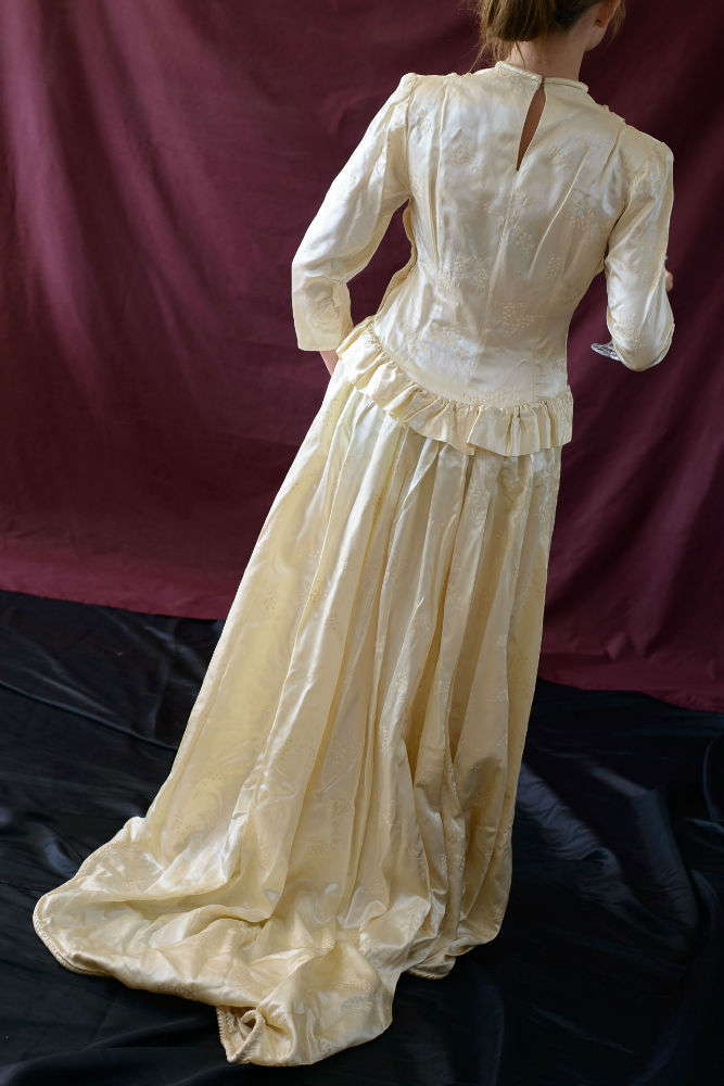 xx07 Second Hand Wedding Dresses Australia