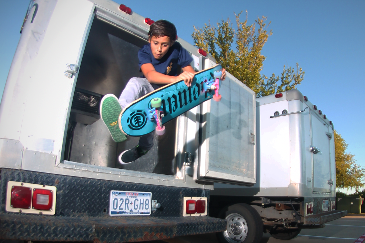 bonelessskateboard Skateboard Videos & Photos on everskate