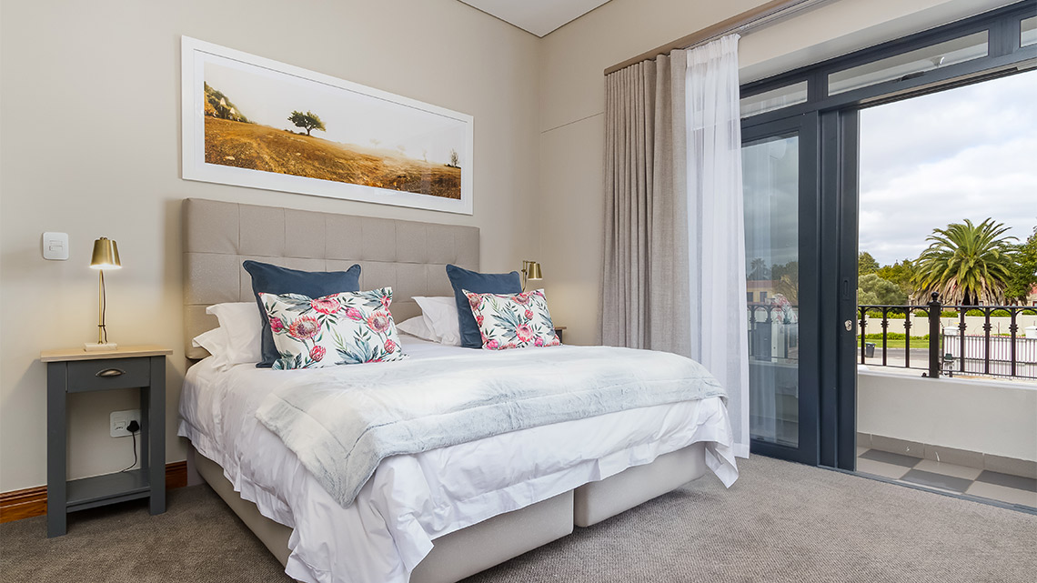 The Residence Bedroom Evertsdal Guest House Durbanville