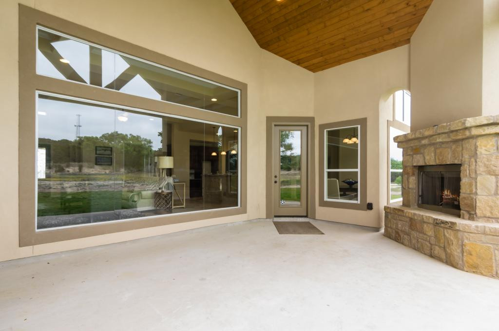 Escada Everview Homes