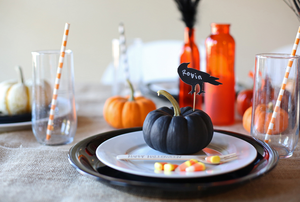 Easy and Classy Halloween Table Decorations Everyday Reading