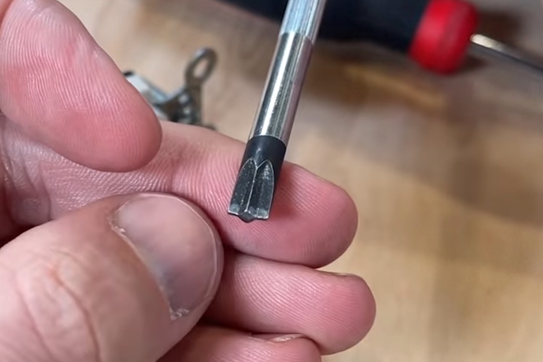 The Best Screwdrivers for DIY Electrical Projects Everyday Home Repairs