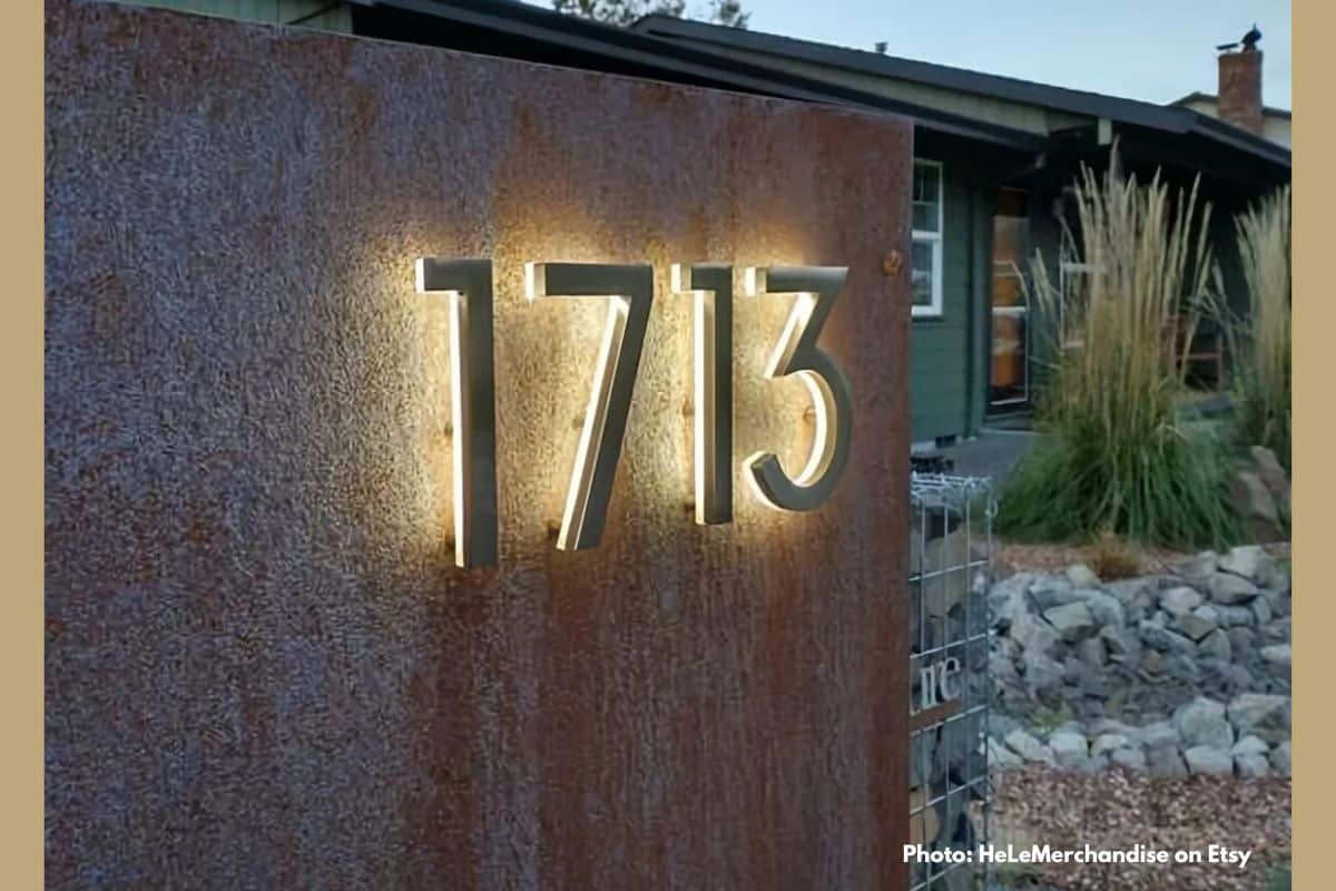 10 EyeCatching Ways for UltraVisible House Numbers Everyday Old House