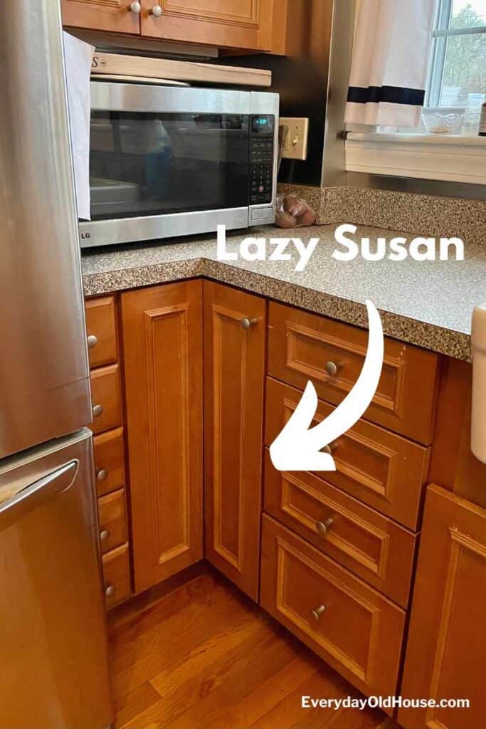 How to Clean a Wood Lazy Susan [5 Steps] Everyday Old House