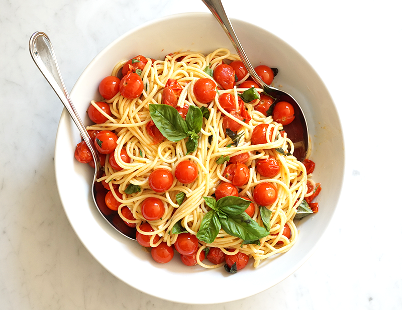 Spaghetti with Tomatoes and Fresh Herbs Every Kitchen Tells A Story