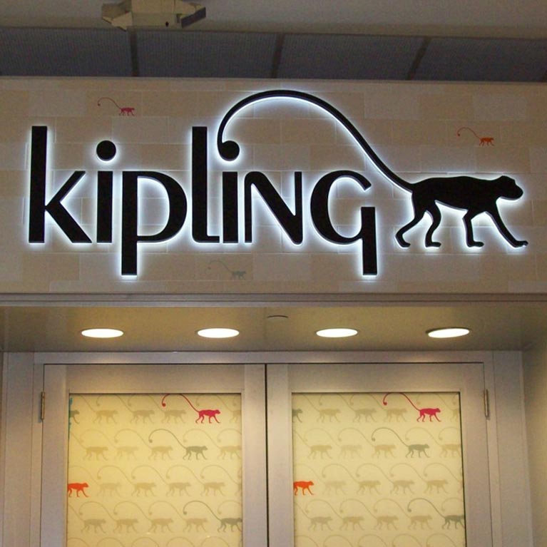 Kipling Store Everylite