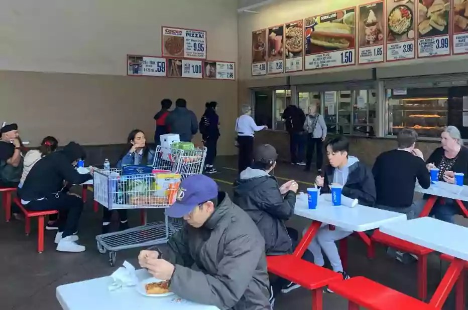 Costco Food Court Hours of Operation [2023 Updated]