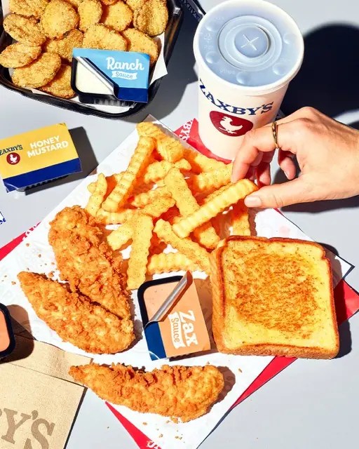 Zaxby's Menu With Prices [March 2024 Updated]