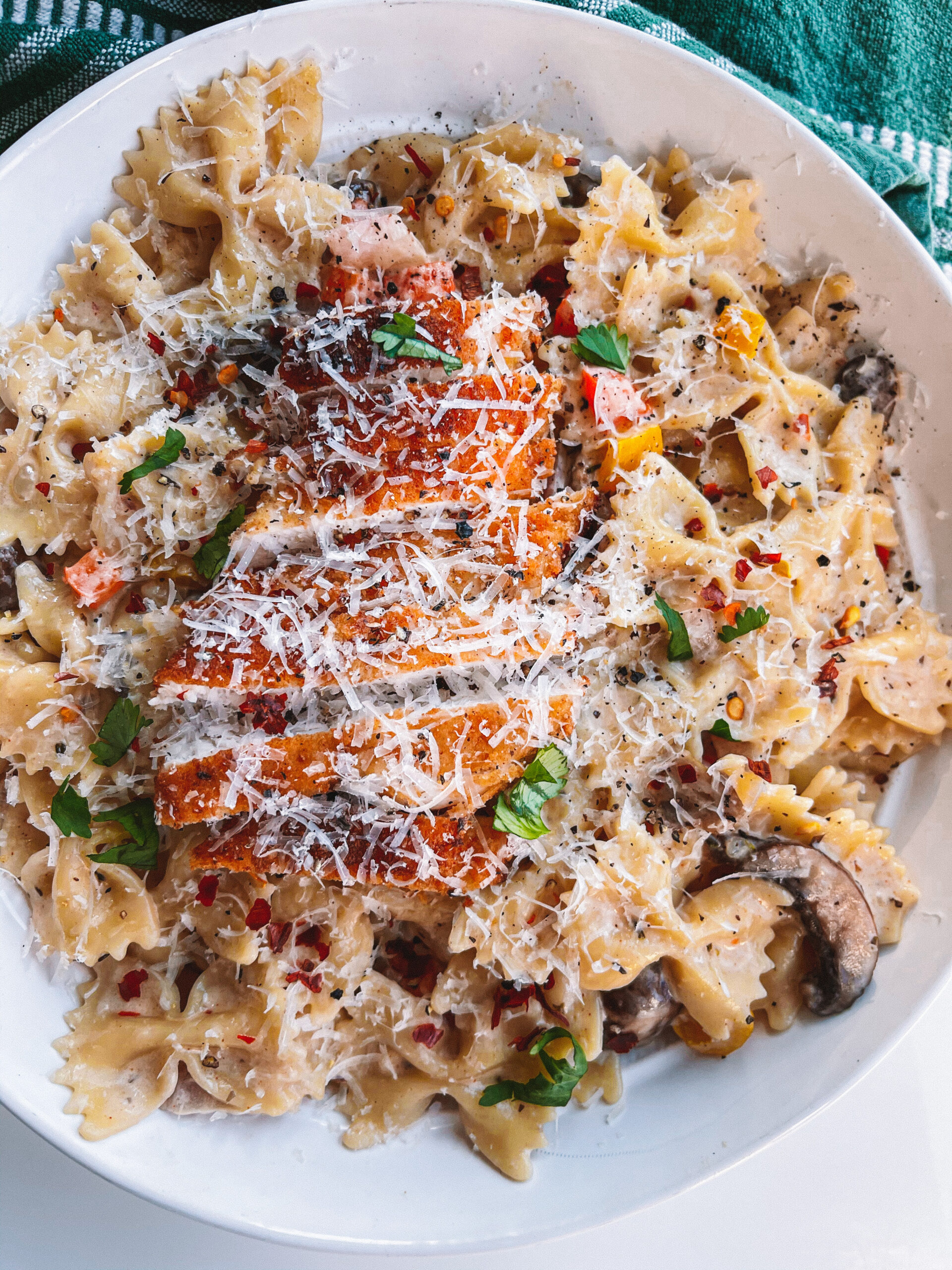 Cheesecake Factory's Louisiana Chicken Pasta Recipe Everything Delish