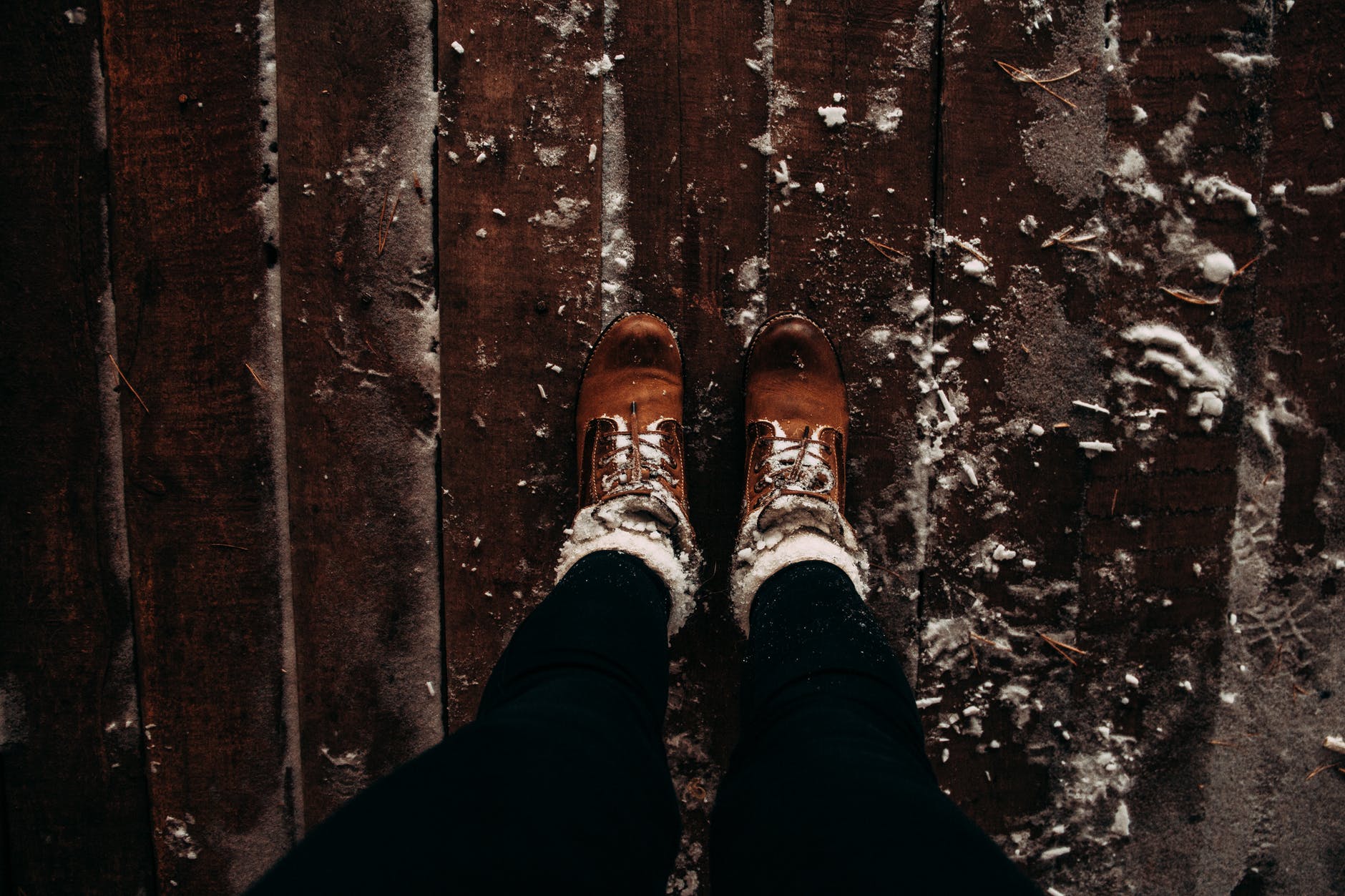 How to Prevent Slippery Floors in Your Home This Winter