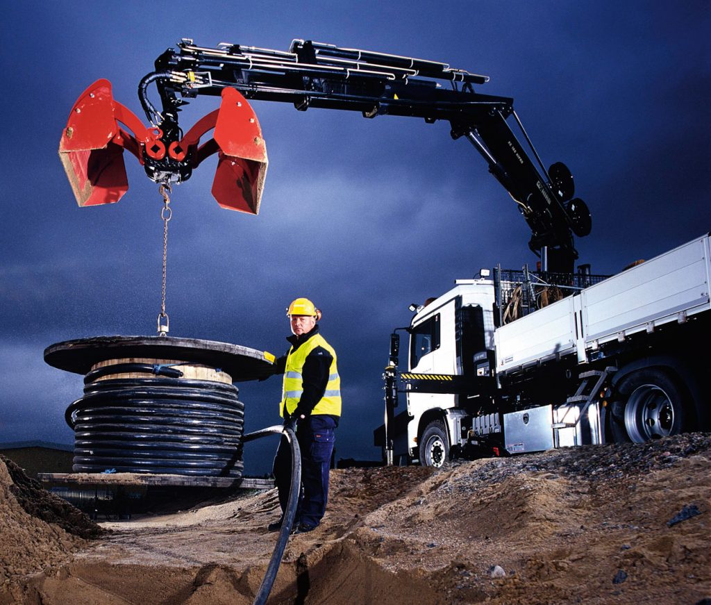 4 Things to Remember When Upgrading to a Clamshell Bucket Crane