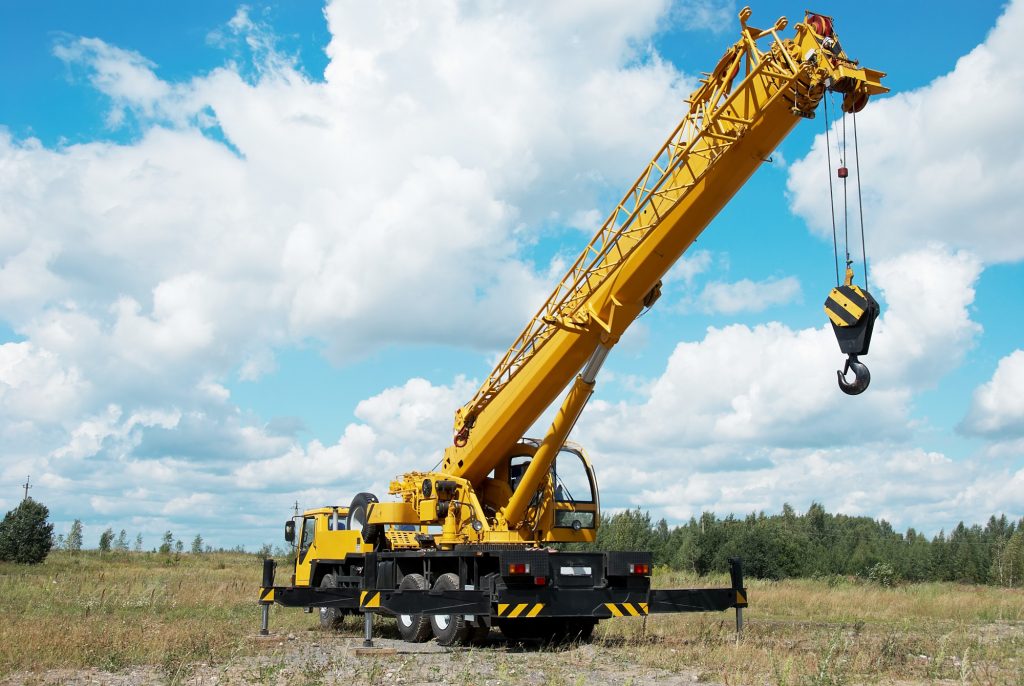 A Quick Guide to the Different Types of Cranes