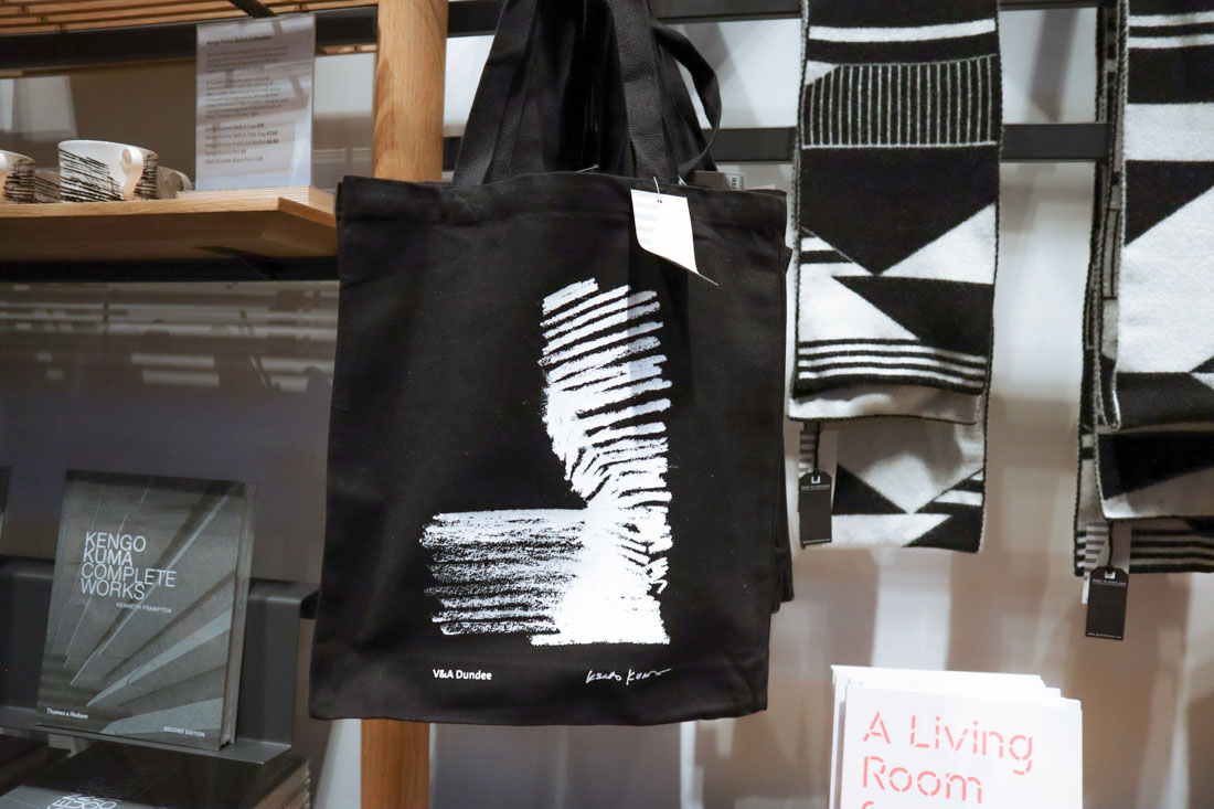 The Perfect Edinburgh Packing List We Live in Scotland