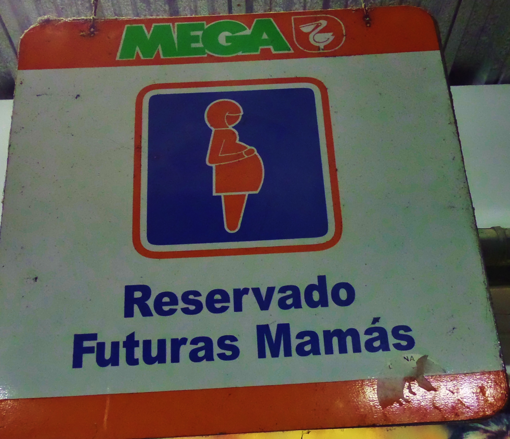 Funny spanglish signs in Mexico and things hard to figure out