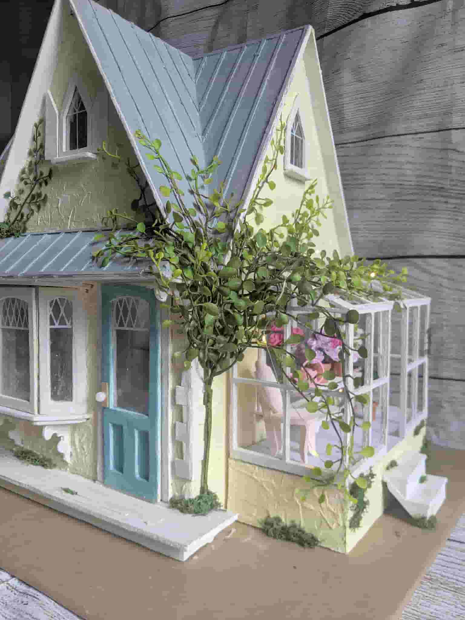 Those Pretty Greenleaf Doll House Kits What Are They All About?