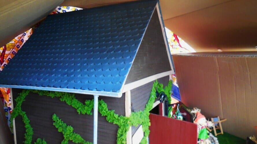 5 Best DIY Dollhouse Roof Ideas Another Tutorial