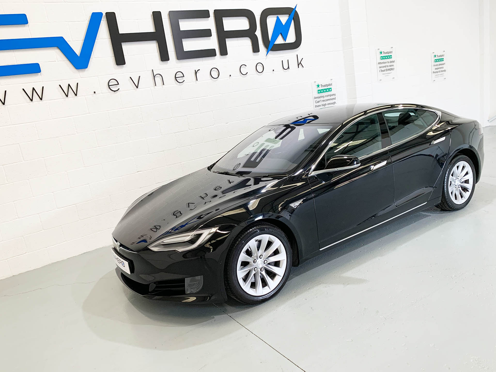 Tesla Model S 60 Revise Shape + Stunning EVHERO