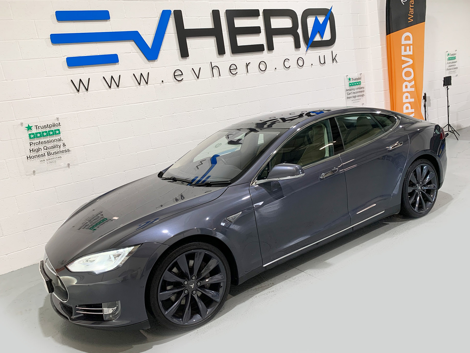 Tesla Model S 90D VATQ + High Spec + 7Seat EVHERO