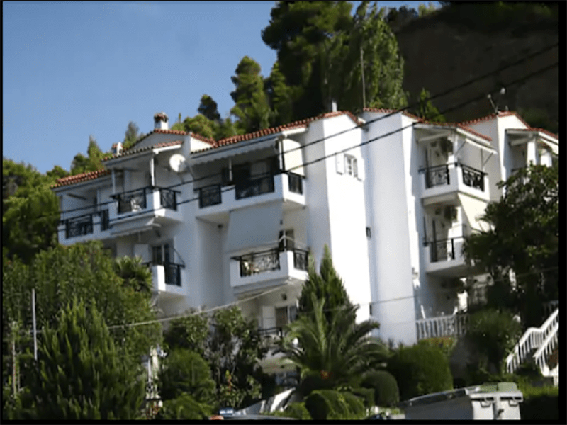 Dennis House Σηπιάδα Βόρεια Εύβοια EviaGreece