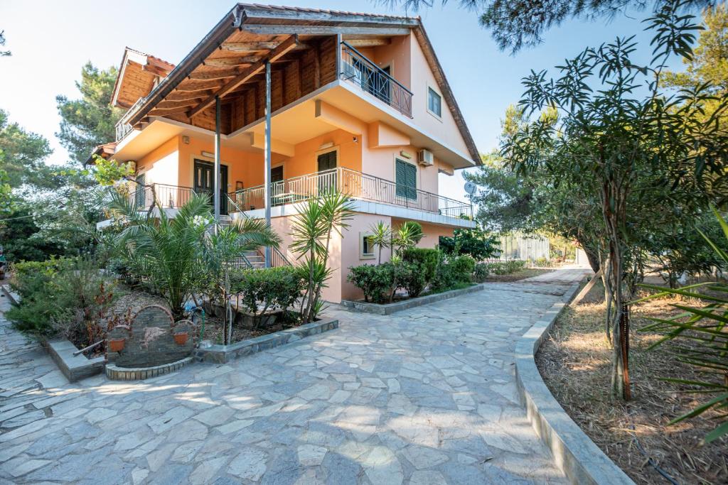 Gregory’s Loft Αγία Άννα Βόρεια Εύβοια EviaGreece