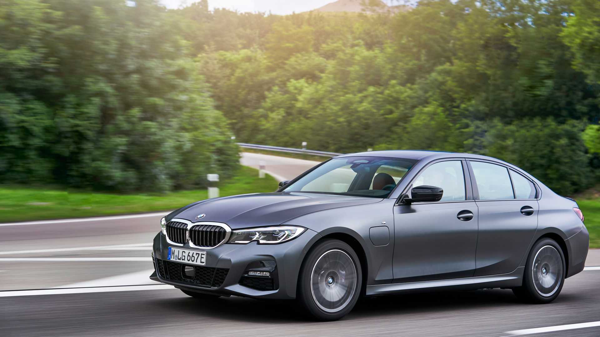 Laddboxar till BMW 330 e drive