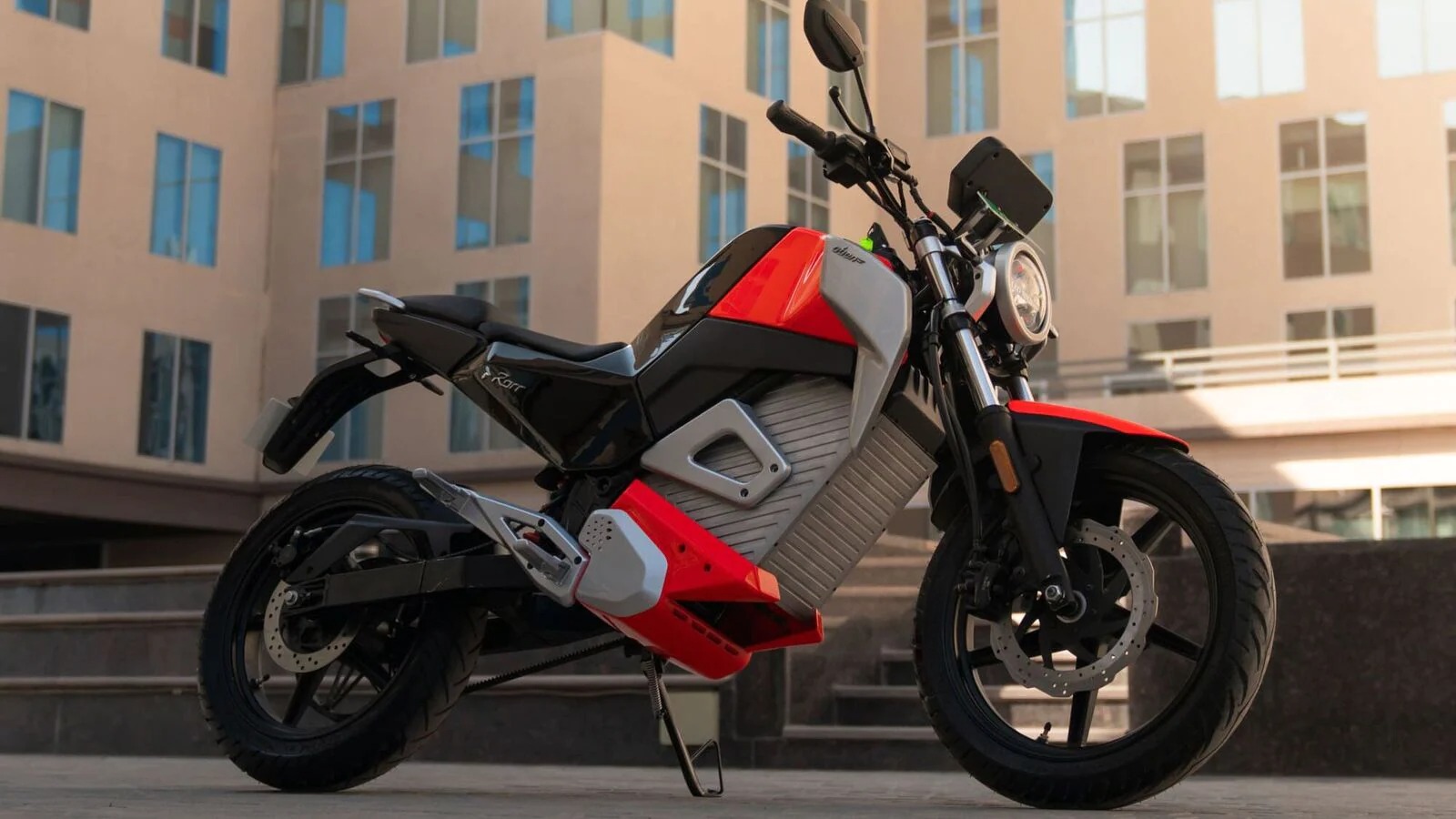 Oben Rorr electric performance motorcycle with range up to 125 miles