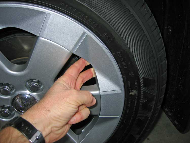 How do you remove those wheel hubcap rim/halos?? PriusChat