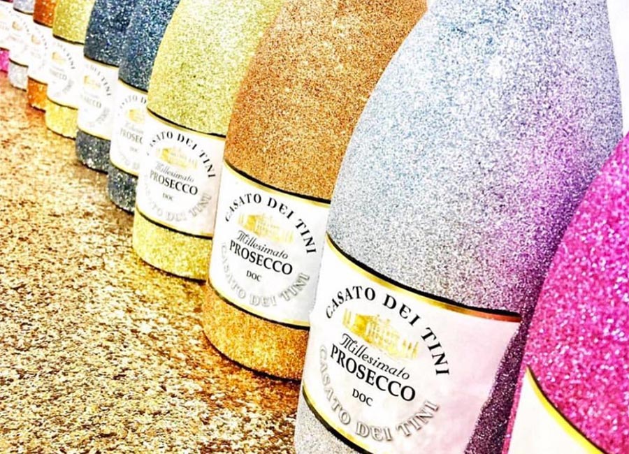 Add Sparkle To Any Occasion With Glitter Bottles Of Gin And Prosecco!