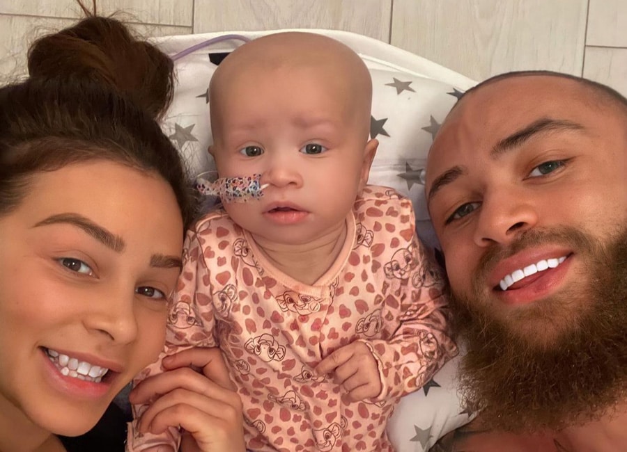'Rest In Paradise' Ashley Cain Pays Tribute To His Daughter Azaylia