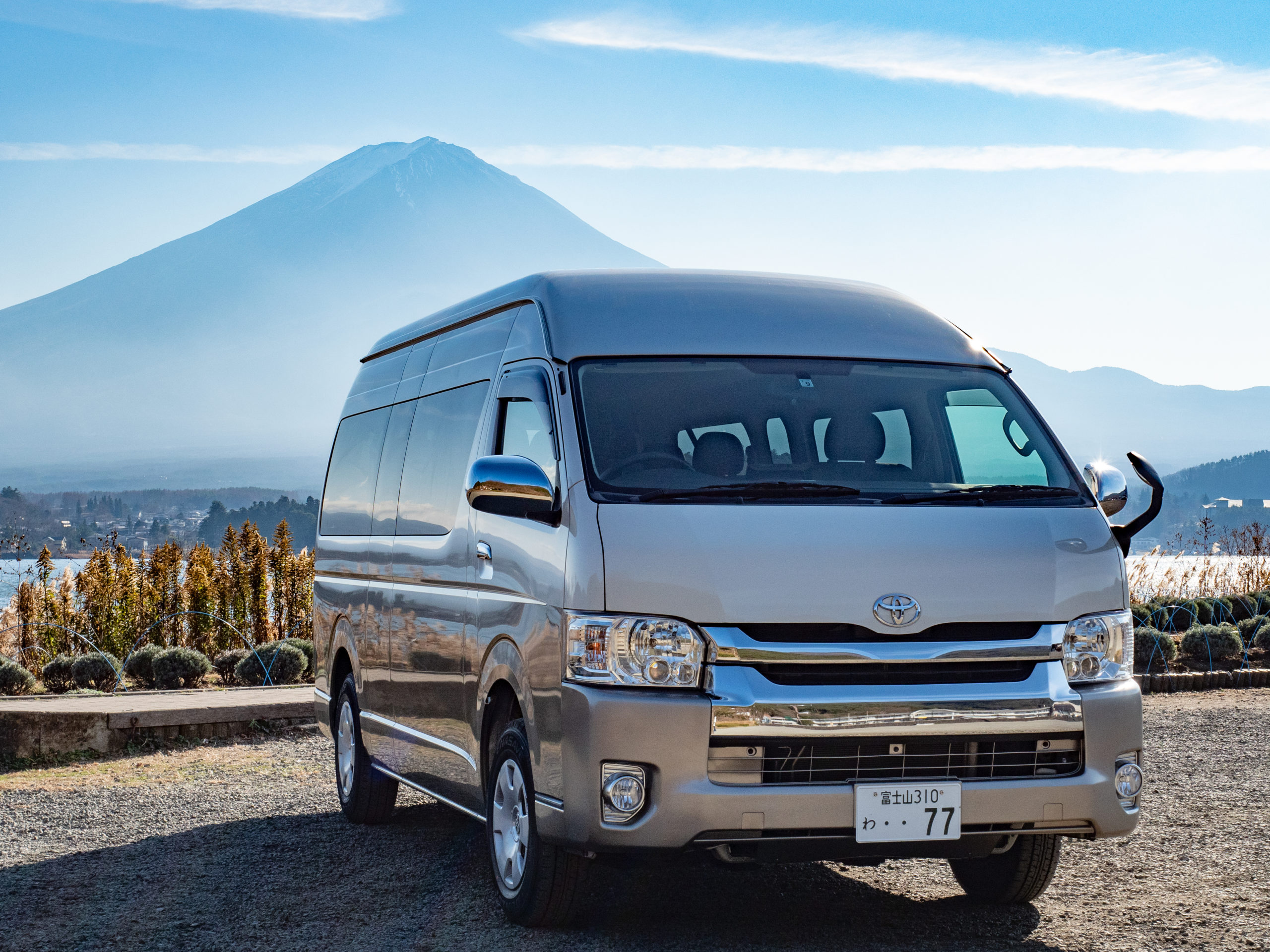 ハイエース グランドキャビン エボリューションのキャンピングカーレンタル