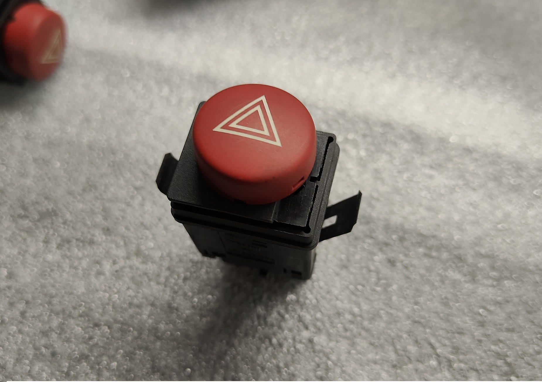 SEAT HAZARD SWITCH Evolution GT