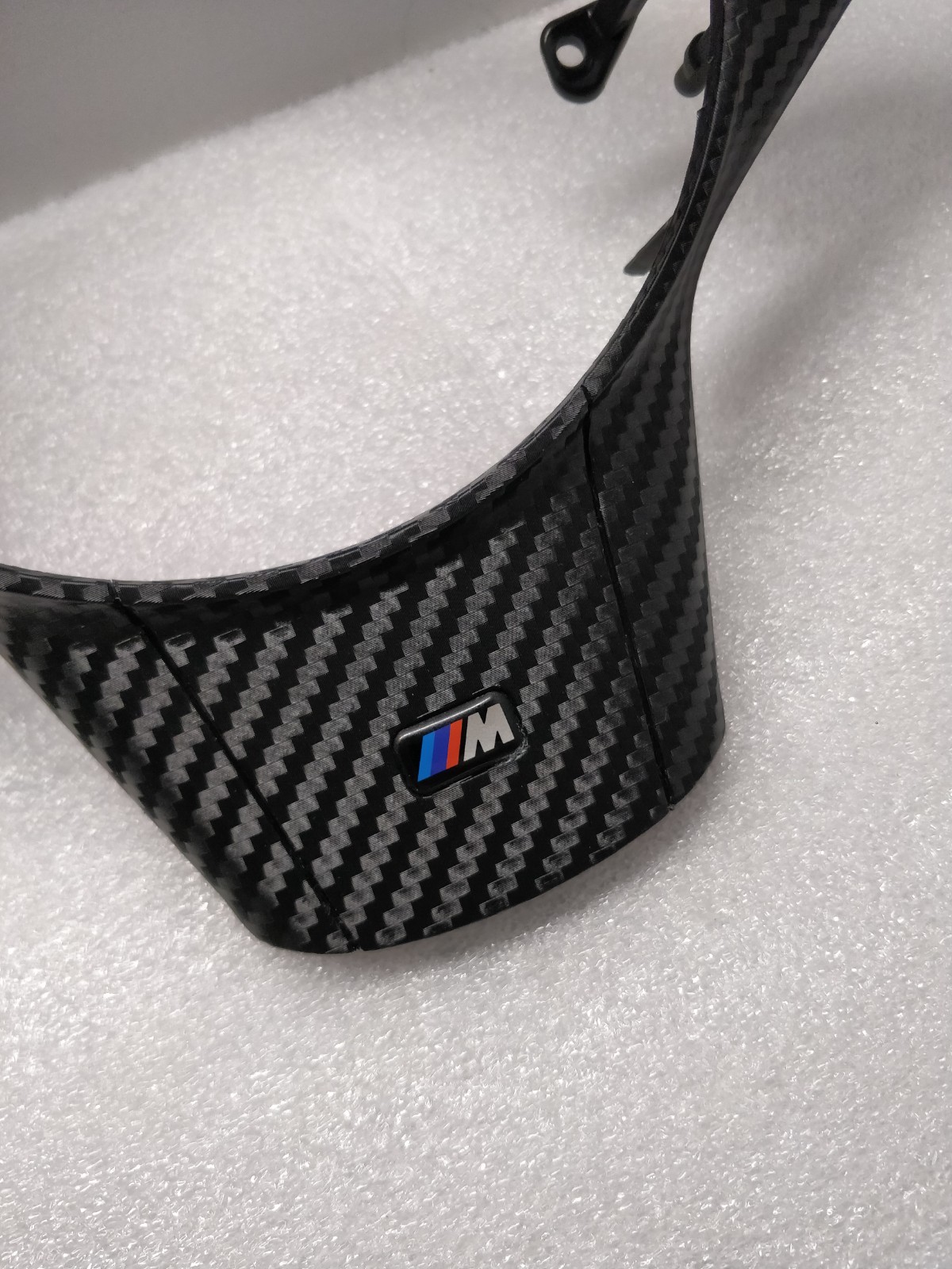 BMW E60 E61 E63 E64 MSPORT STEERING WHEEL TRIM CARBON 20032009 M5 M6