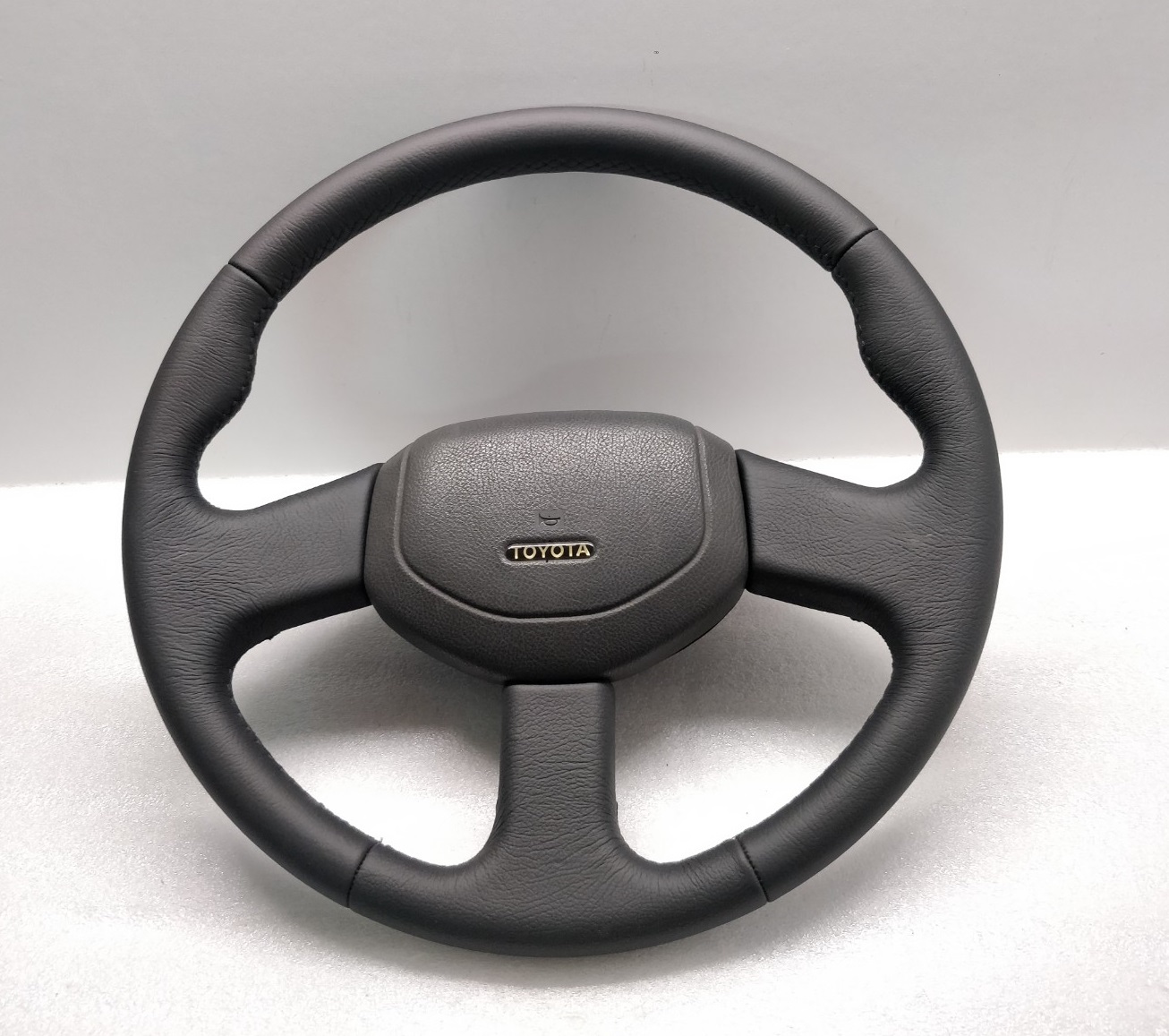 TOYOTA HILUX SURF GEN 2 STEERING WHEEL NEW LEATHER ANTHRACITE CUSTOM