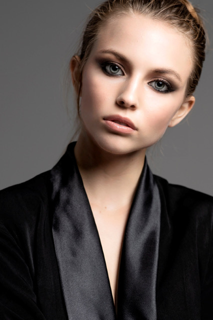 Hannah Jo – Evolution Talent Agency