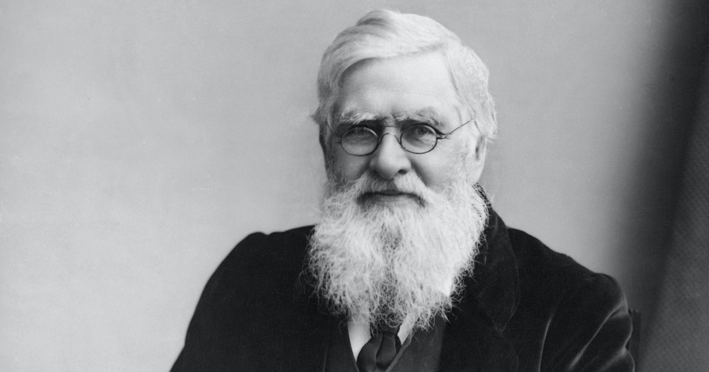 Biology’s “BestKept Secret” — Alfred Wallace’s Classic Is Out Now in a