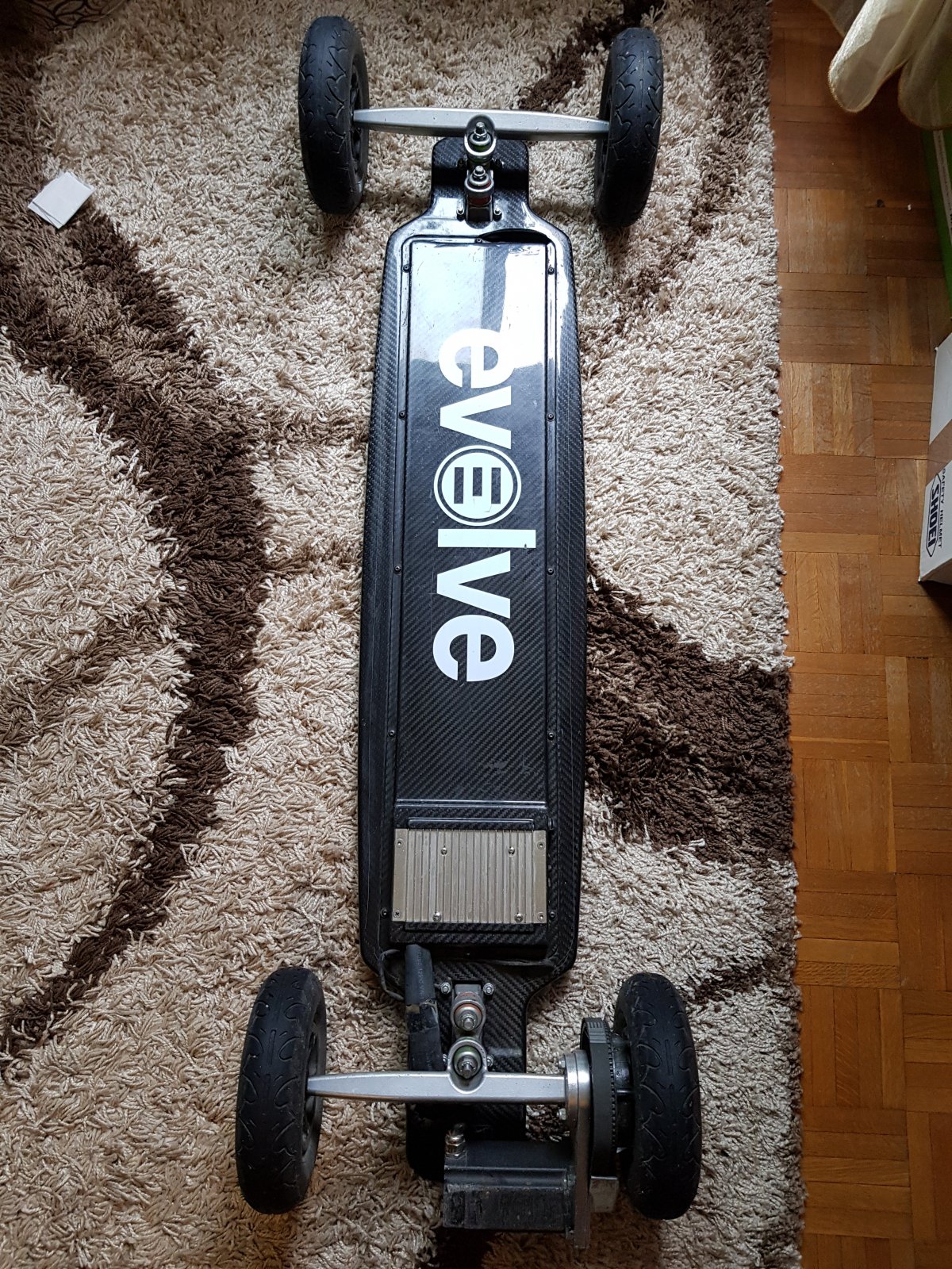 For Sale Evolve Carbon (Gen2) Electric Skateboard All Terrain