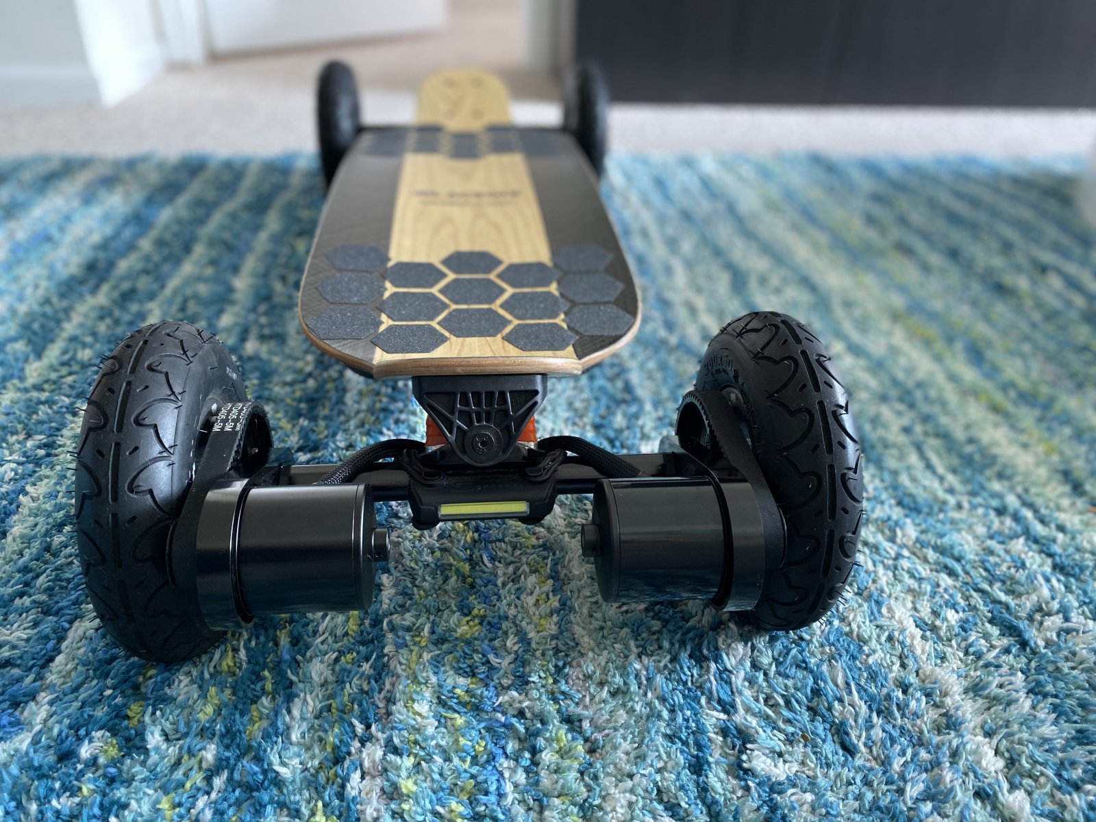 For Sale LIKE NEW LACROIX DSS50+ , USED ONLY A FEW TIMES, 37.5 MILE RANGE Electric