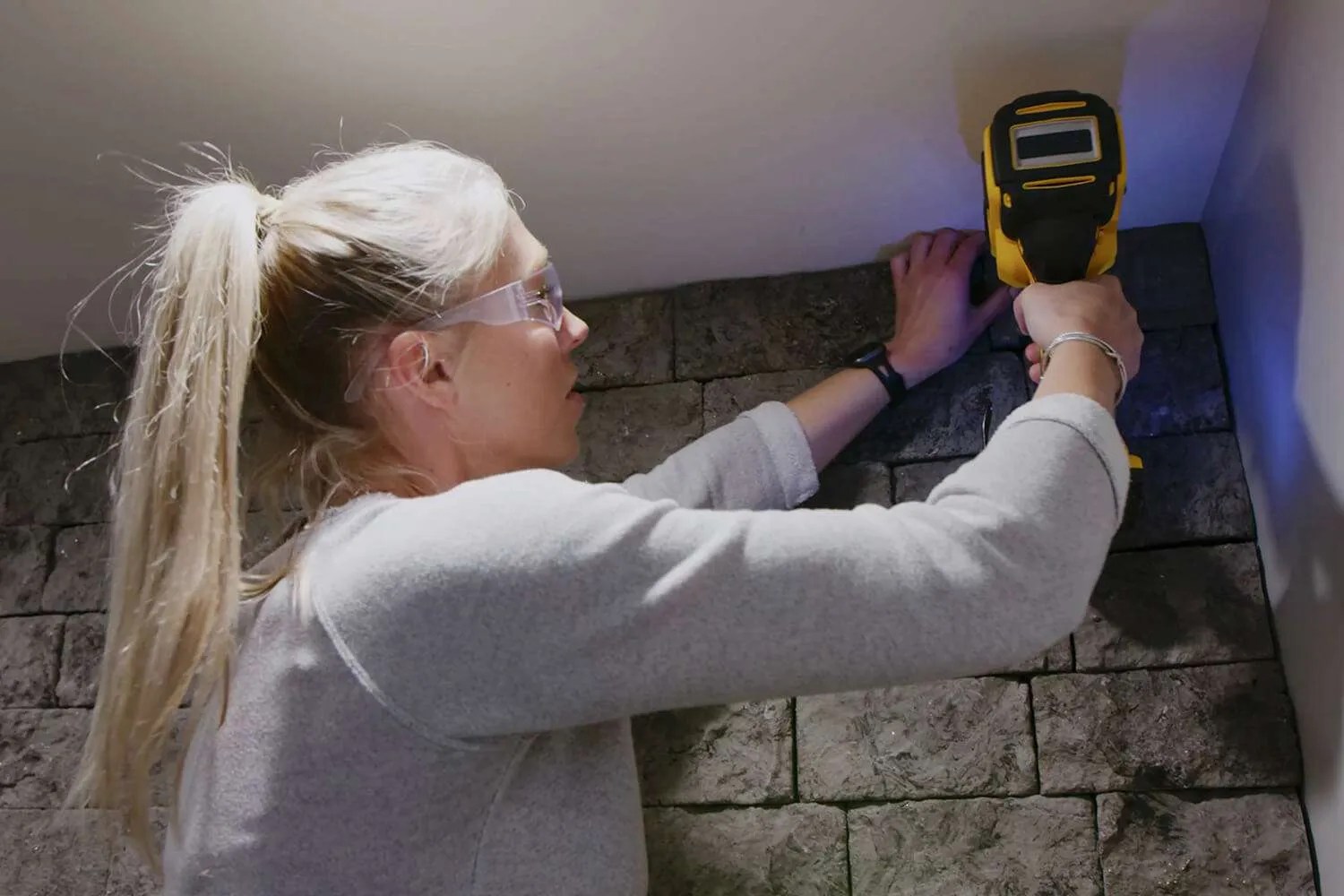 How Much Does Stone Veneer Cost? 2023 Estimate Guide