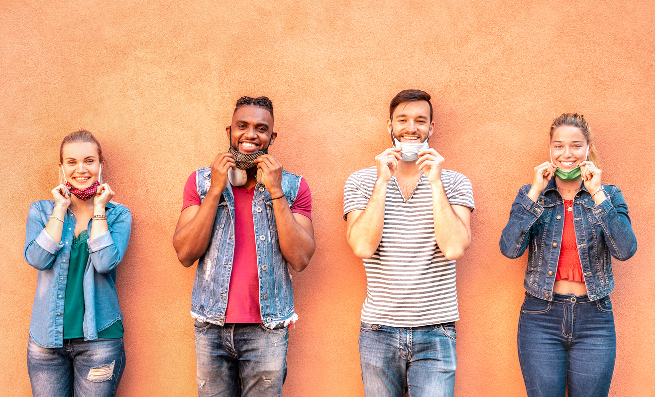 How to Help Your Teenager Make Friends
