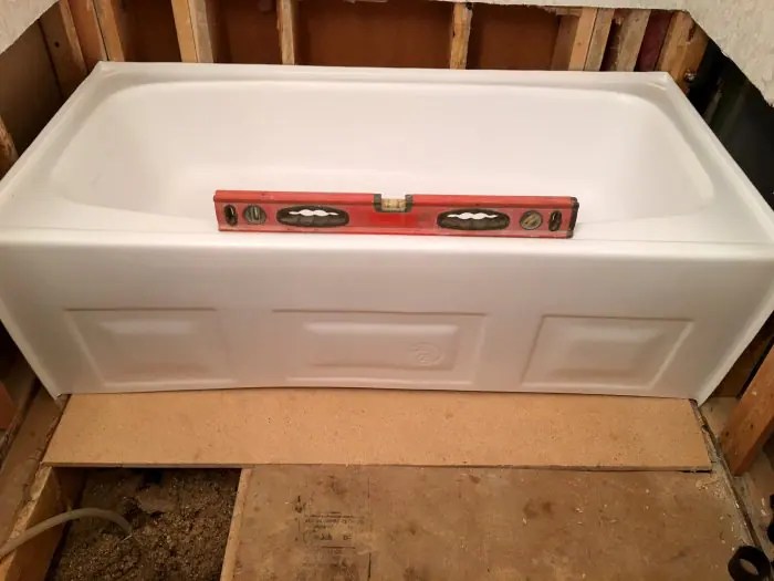 How to Level a Bathtub Evolving Home