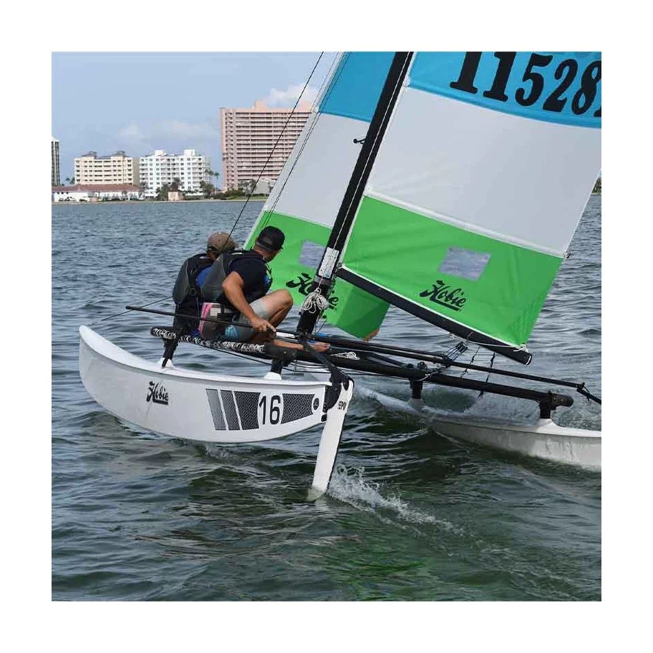 Catamaran Hobie Cat 16 Evo Sailing