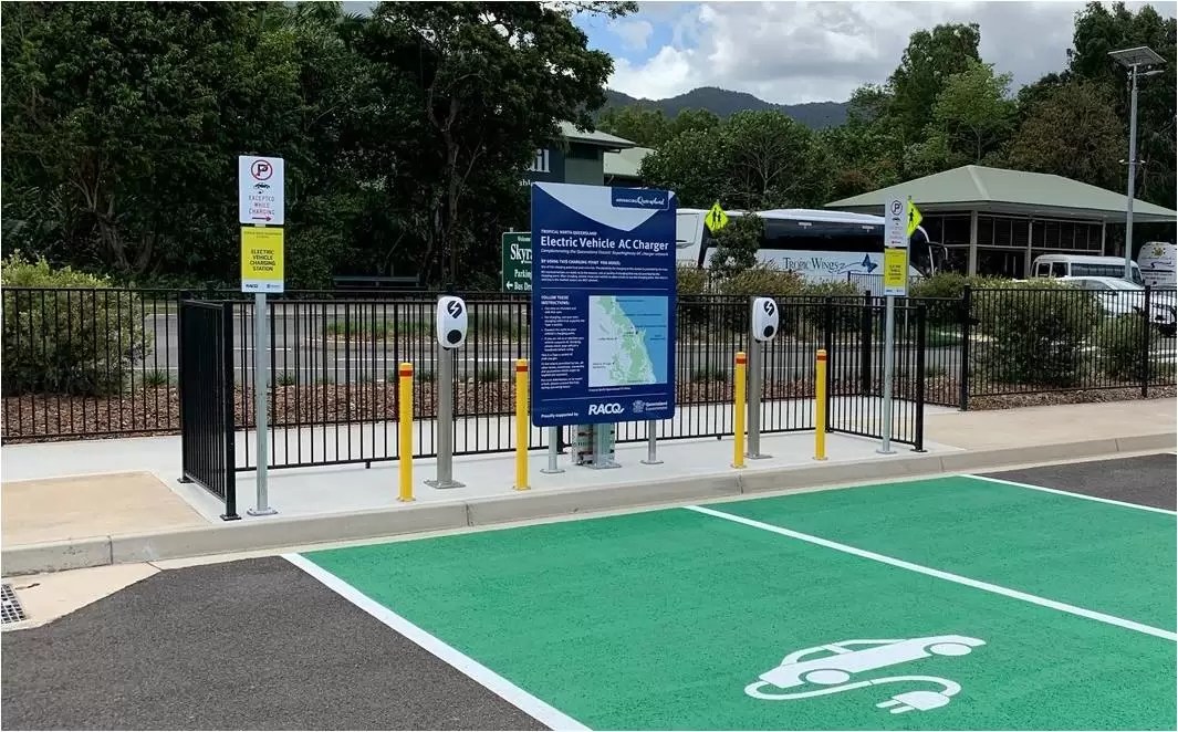 Australia First Electric Vehicle Tourist Drive Queensland EVSE