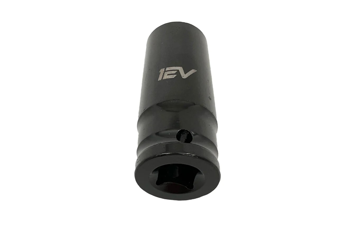Rivian R1T / R1S Lug Nut Removal / Install Deep Wall Impact Socket by