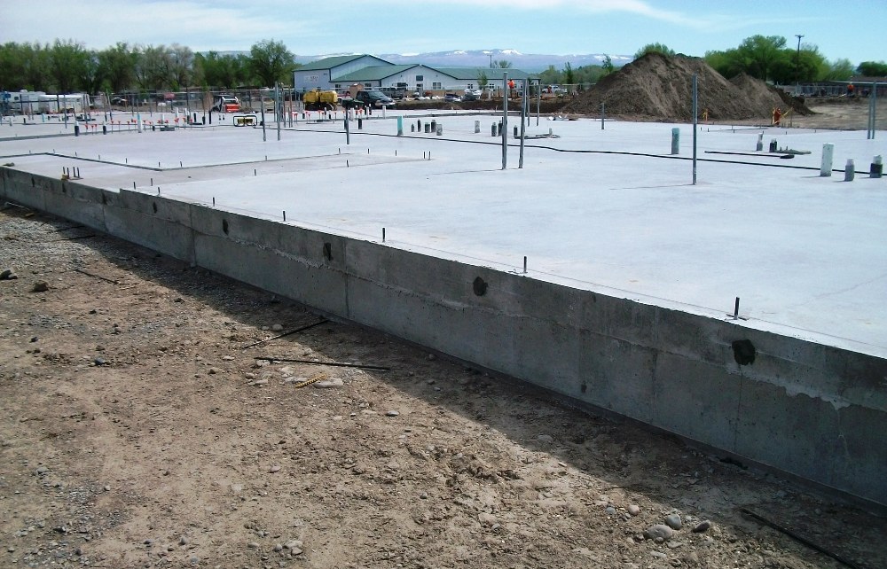Post Tensioned Slab Foundation for Apartments in Delta, Colorado EVstudio