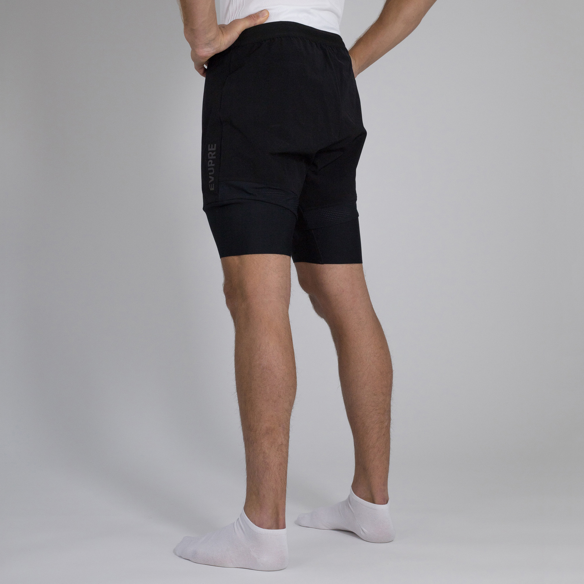 Essentials Shorts Men EVUPRE
